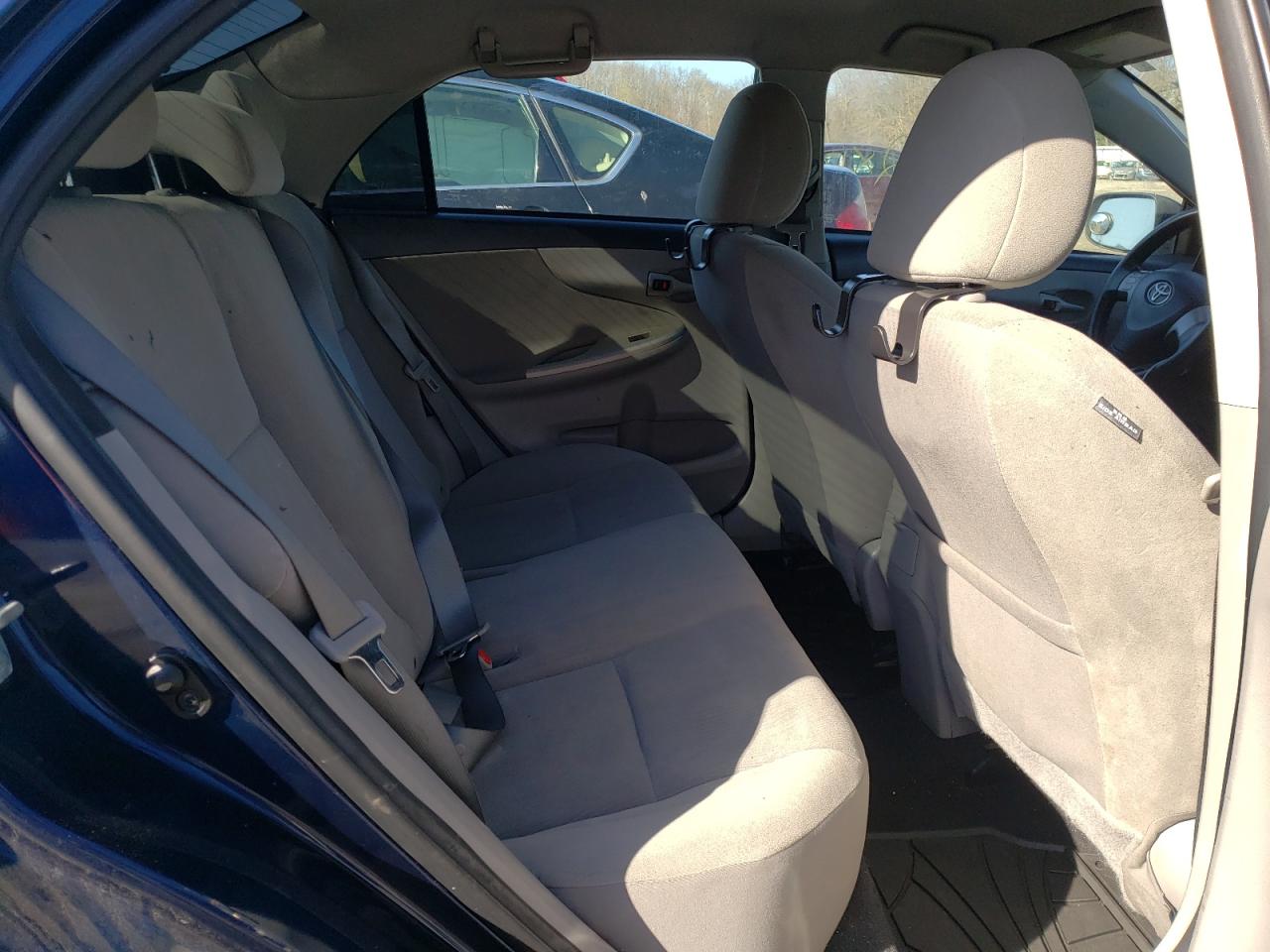 Photo 6 from auction – 2013 TOYOTA COROLLA with VIN 5YFBU4EE7DP074617
