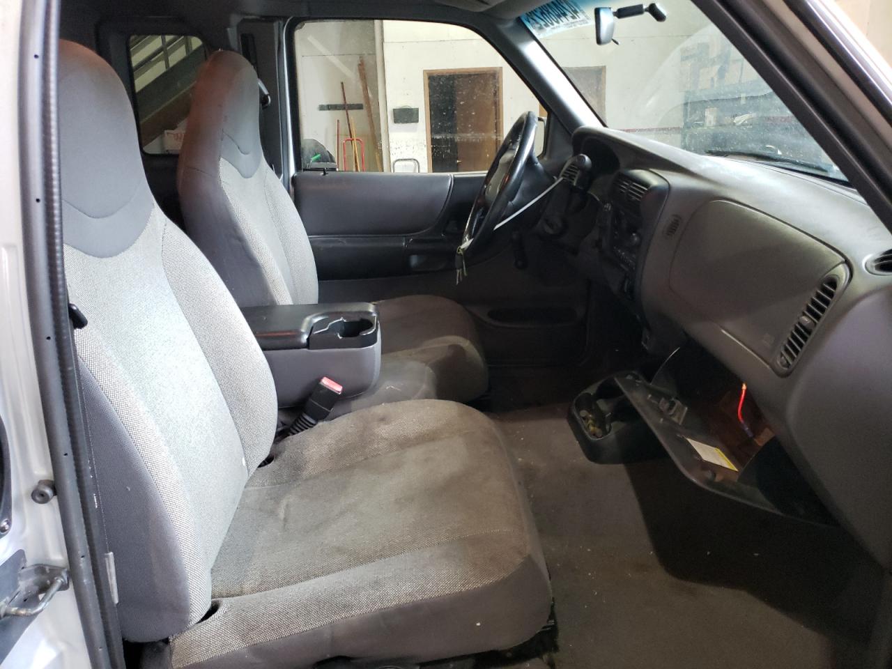 Photo 5 from auction – 2002 FORD RANGER SUP with VIN 1FTZR45E82PB61344