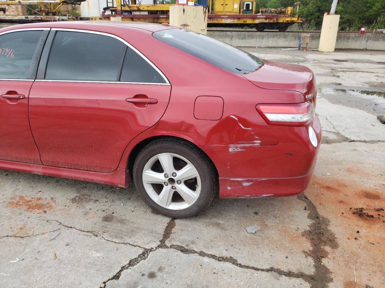 Photo 9 from auction – 2010 TOYOTA CAMRY BASE with VIN 4T1BF3EK5AU501877