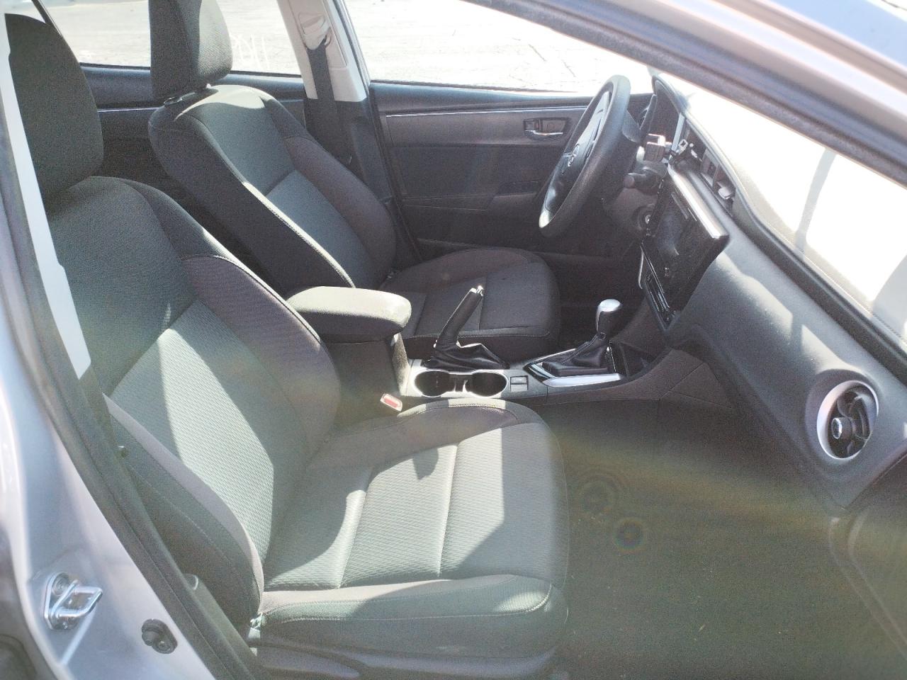 Photo 5 from auction – 2019 TOYOTA COROLLA L with VIN 5YFBURHEXKP883986