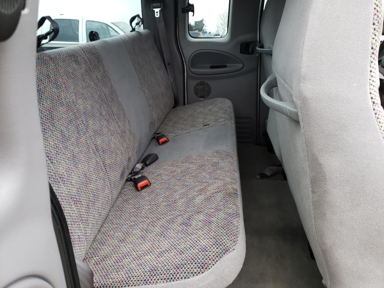 Photo 6 from auction – 2001 DODGE RAM 1500 with VIN 1B7HC13Y71J612113