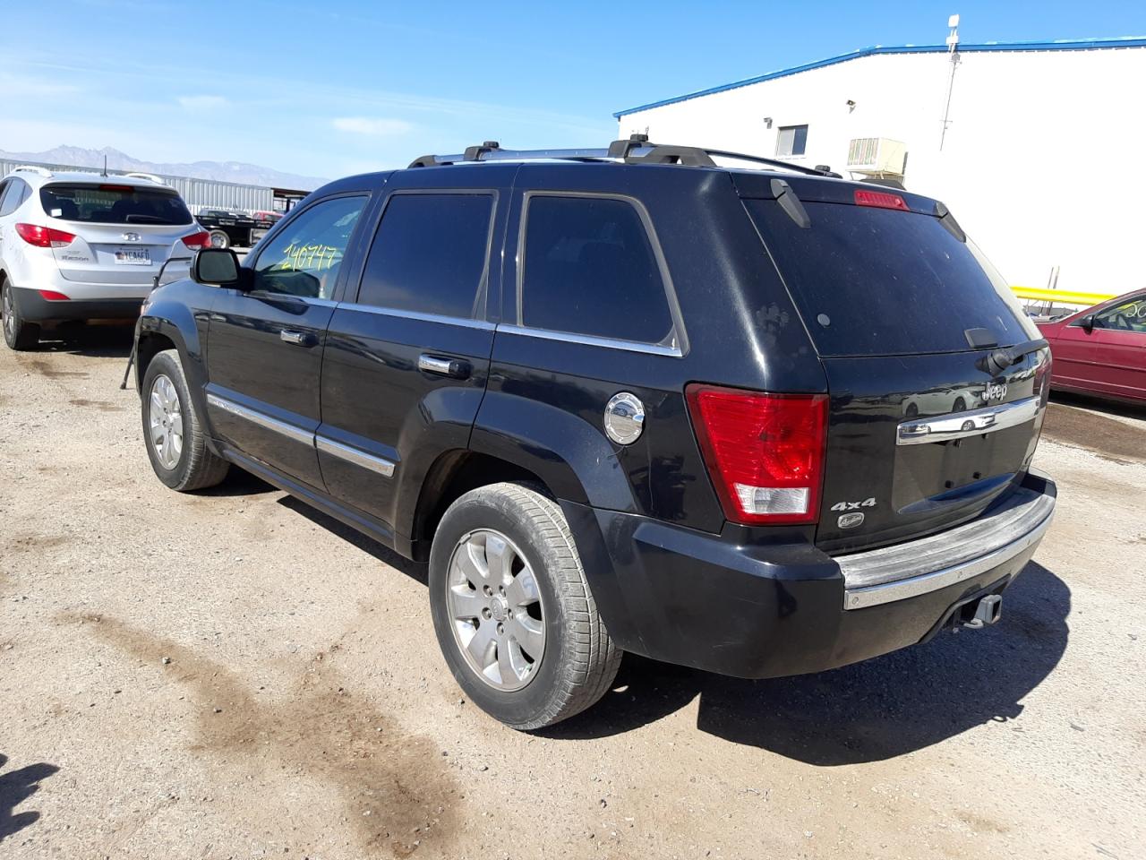 Photo 3 from auction – 2008 JEEP GRAND CHER with VIN 1J8HR68208C245787