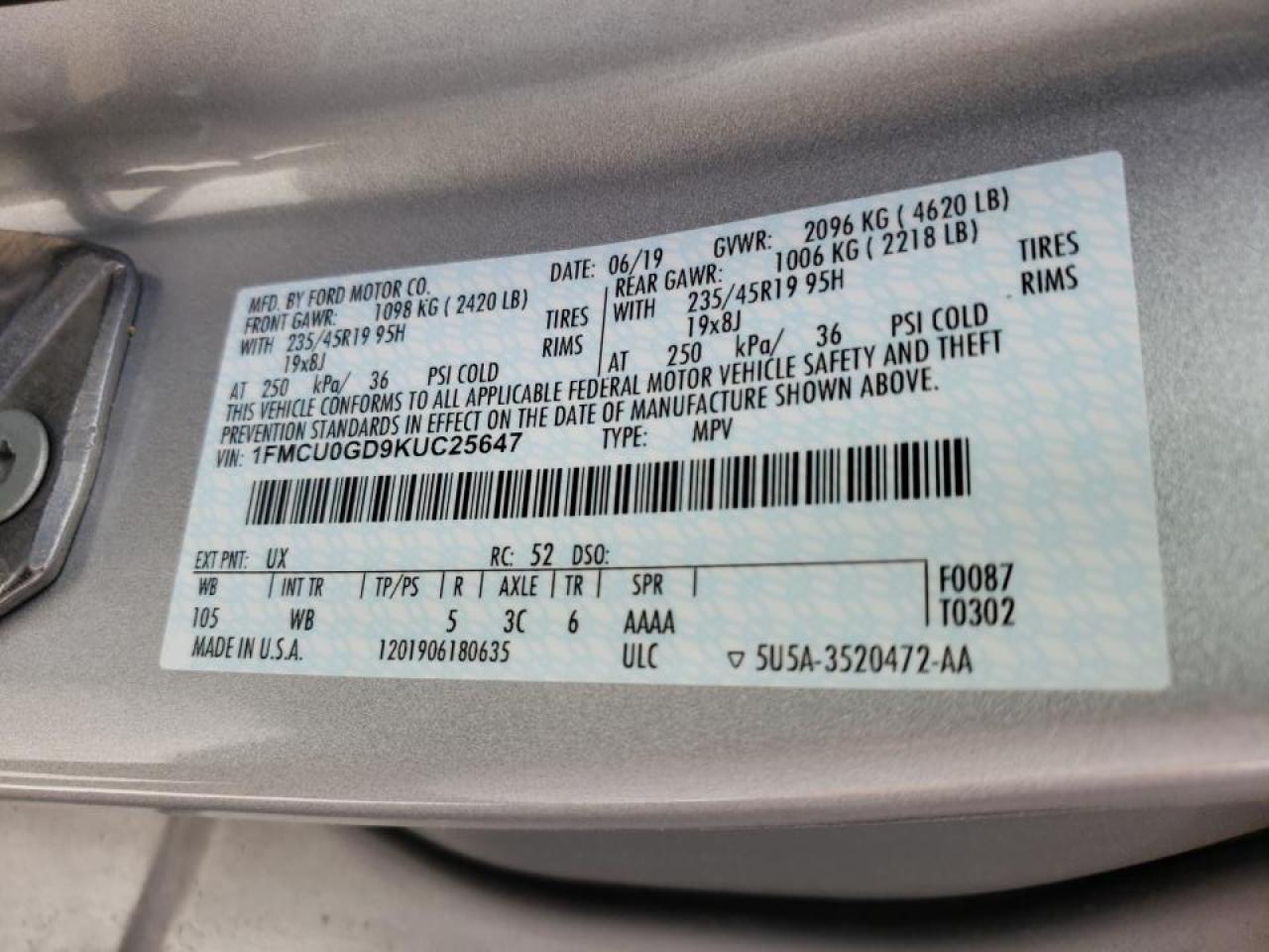 Photo 10 from auction – 2019 FORD ESCAPE SE with VIN 1FMCU0GD9KUC25647