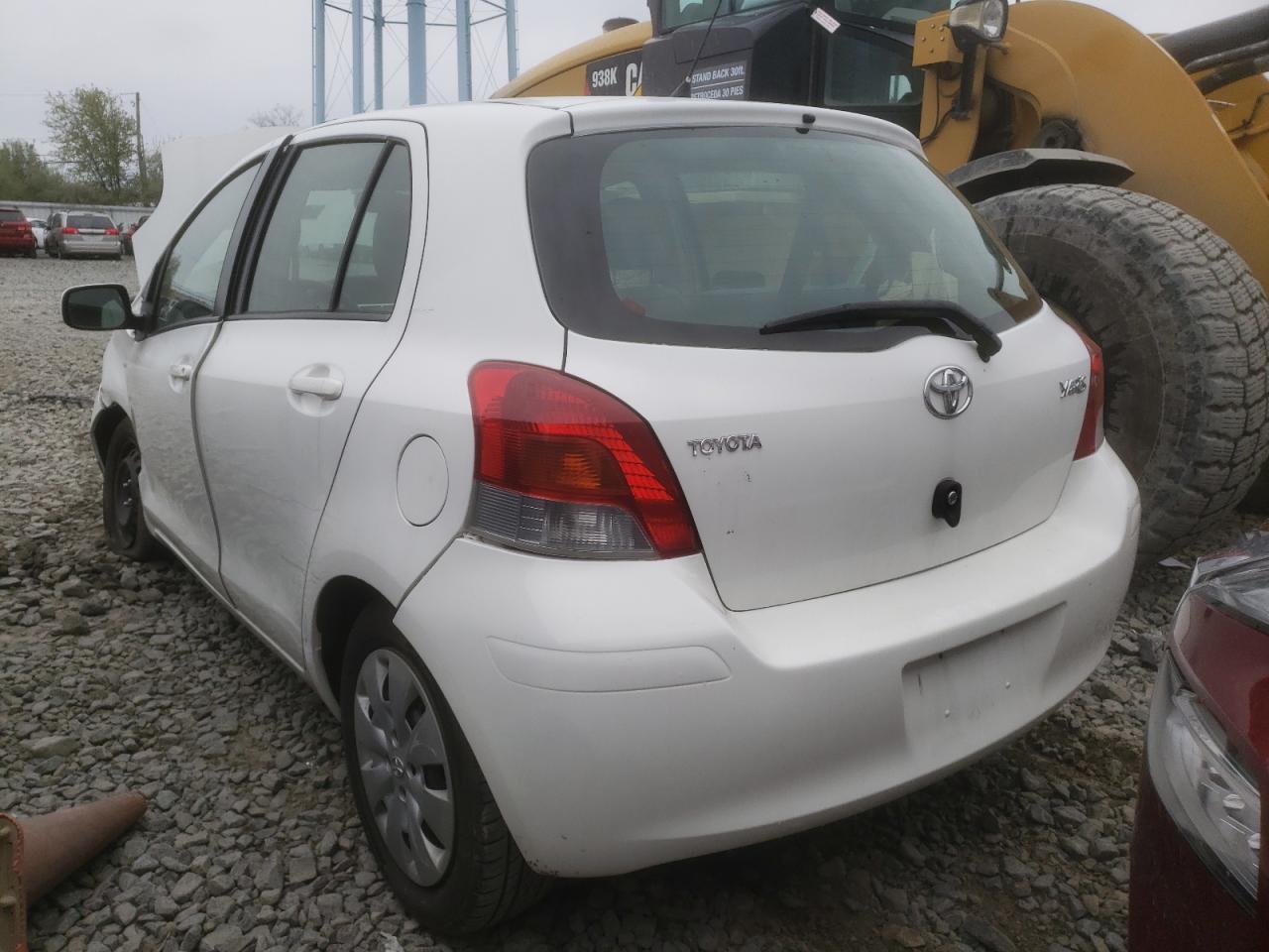 Photo 3 from auction – 2011 TOYOTA YARIS with VIN JTDKT4K38B5331929
