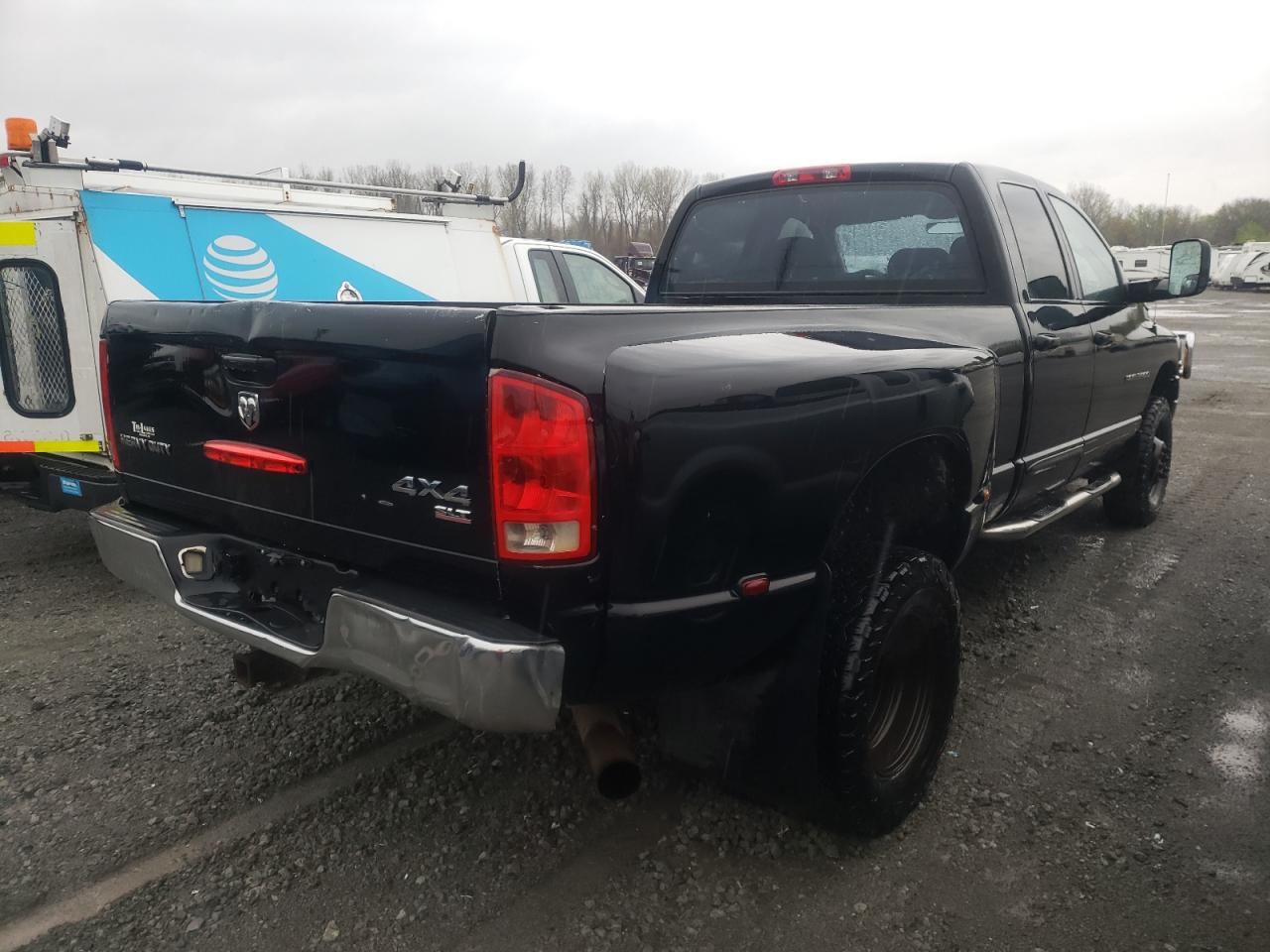 Photo 4 from auction – 2005 DODGE RAM 3500 S with VIN 3D7MS48C85G714761