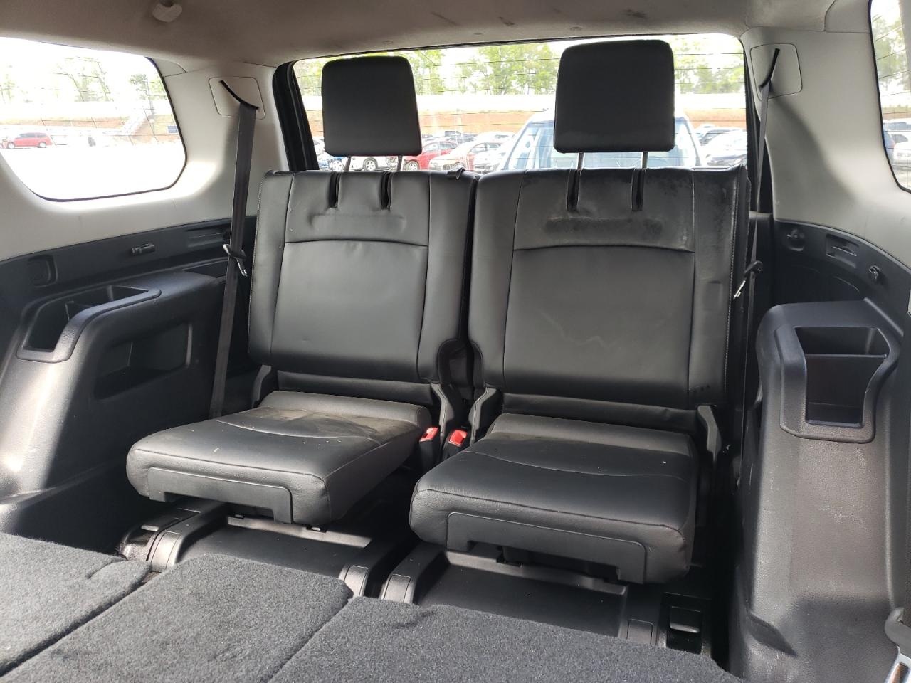 Photo 9 from auction – 2019 TOYOTA 4RUNNER SR with VIN JTEBU5JR0K5703297
