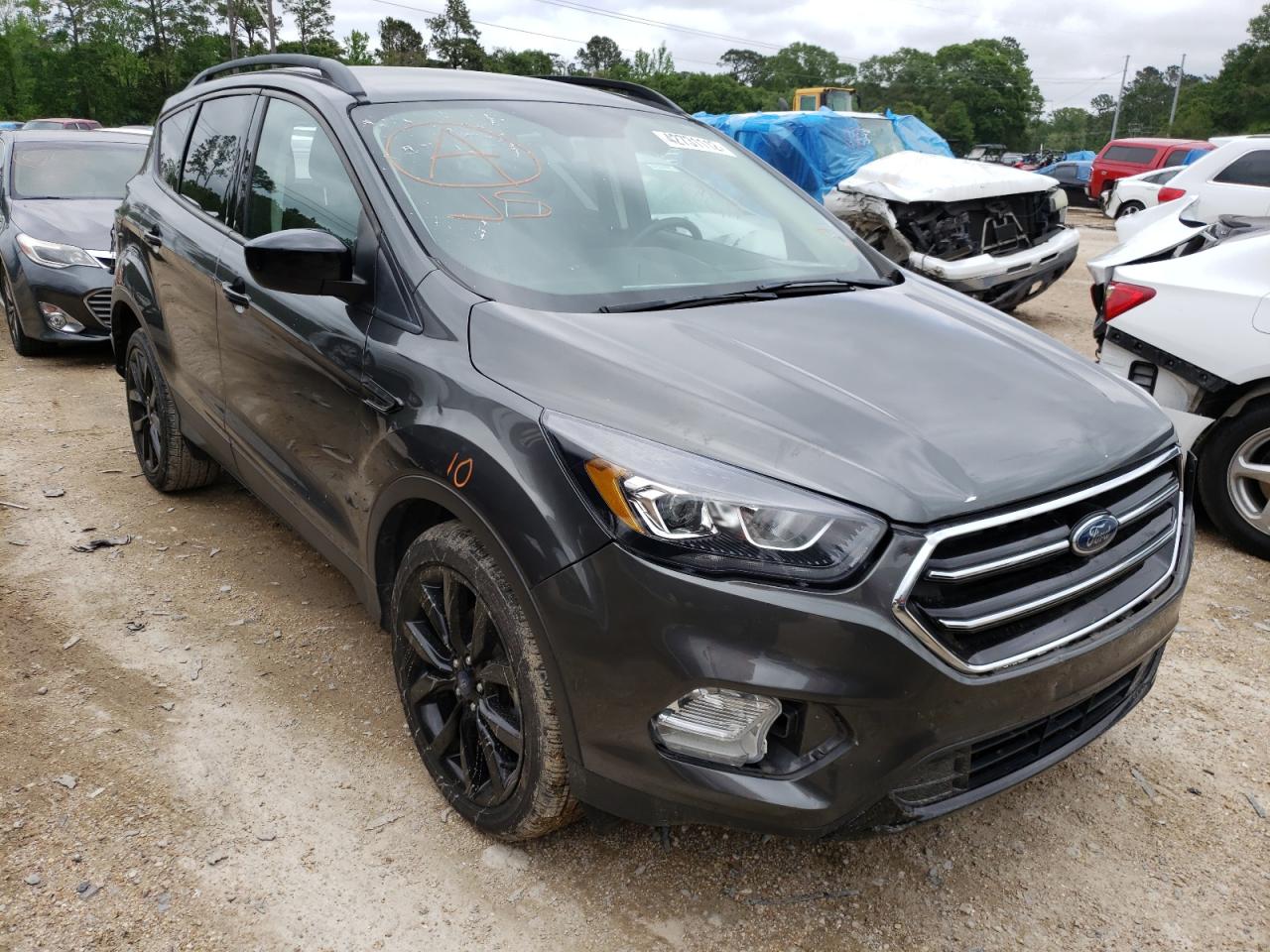 FORD ESCAPE SE 2017 with VIN 1FMCU0GD2HUB96078 - Photo from auction