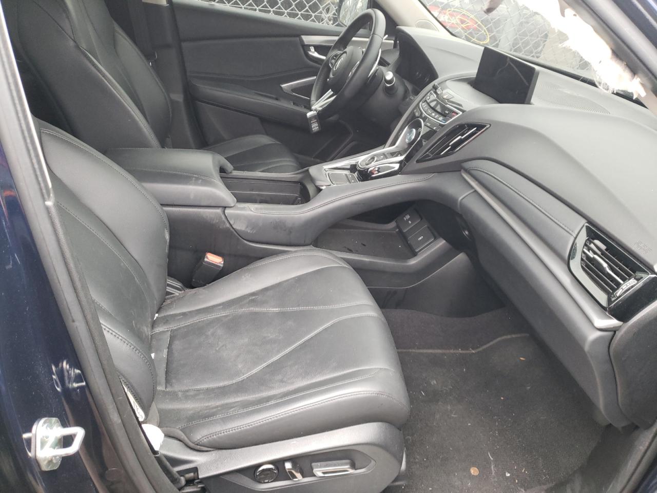 Photo 5 from auction – 2019 ACURA RDX with VIN 5J8TC1H30KL009700