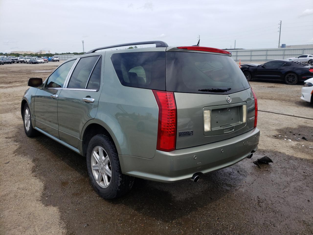 Photo 3 from auction – 2004 CADILLAC SRX with VIN 1GYEE637040188148