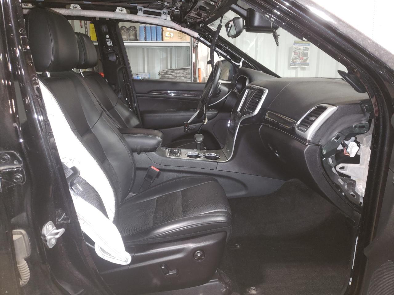Photo 5 from auction – 2015 JEEP GRAND CHER with VIN 1C4RJFCT0FC142059