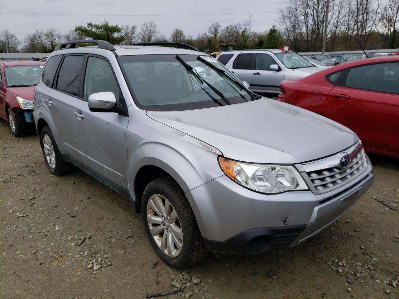 SUBARU FORESTER 2 2013 with VIN JF2SHADC4DH404665 - Photo from auction