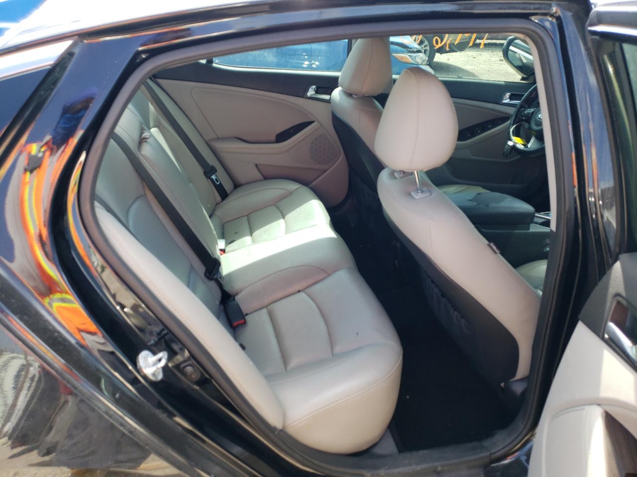 Photo 6 from auction – 2015 KIA OPTIMA EX with VIN 5XXGN4A73FG408261