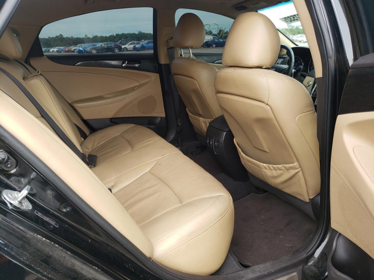 Photo 6 from auction – 2013 HYUNDAI SONATA SE with VIN 5NPEC4AC3DH585081