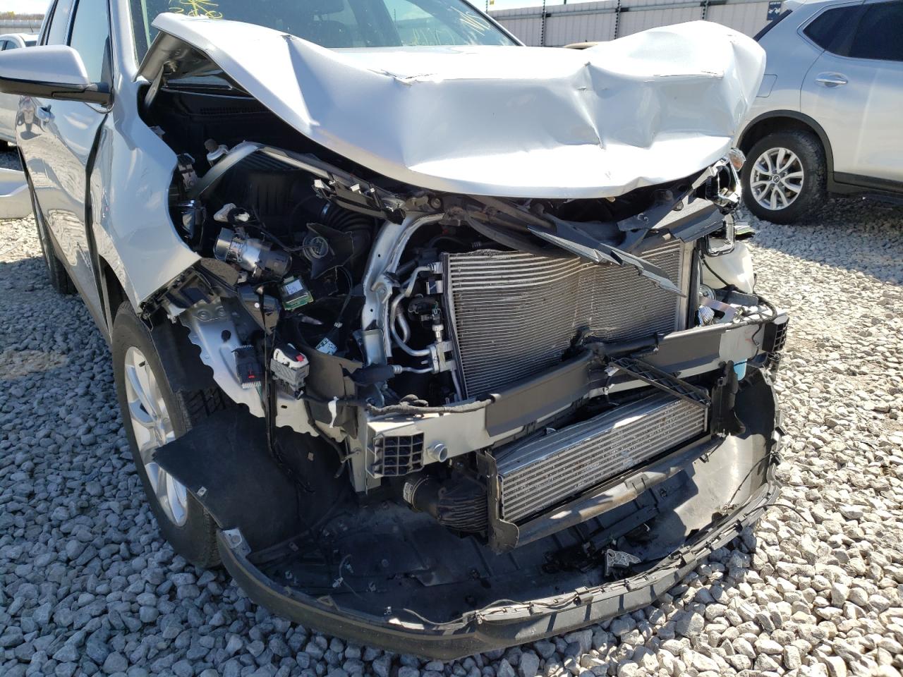 Photo 9 from auction – 2018 CHEVROLET EQUINOX LT with VIN 3GNAXJEV7JL100411