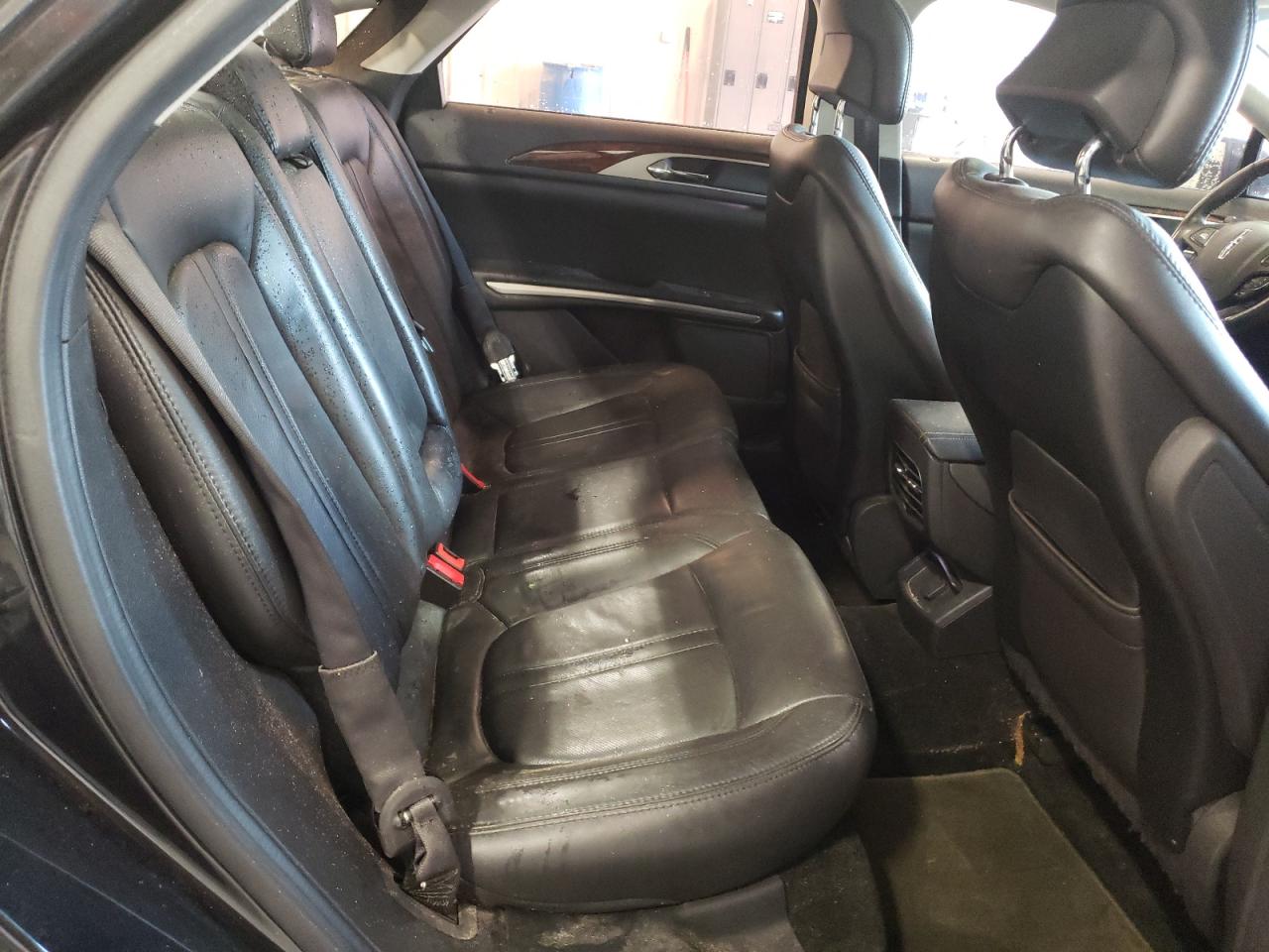 Photo 6 from auction – 2013 LINCOLN MKZ with VIN 3LN6L2G99DR821651