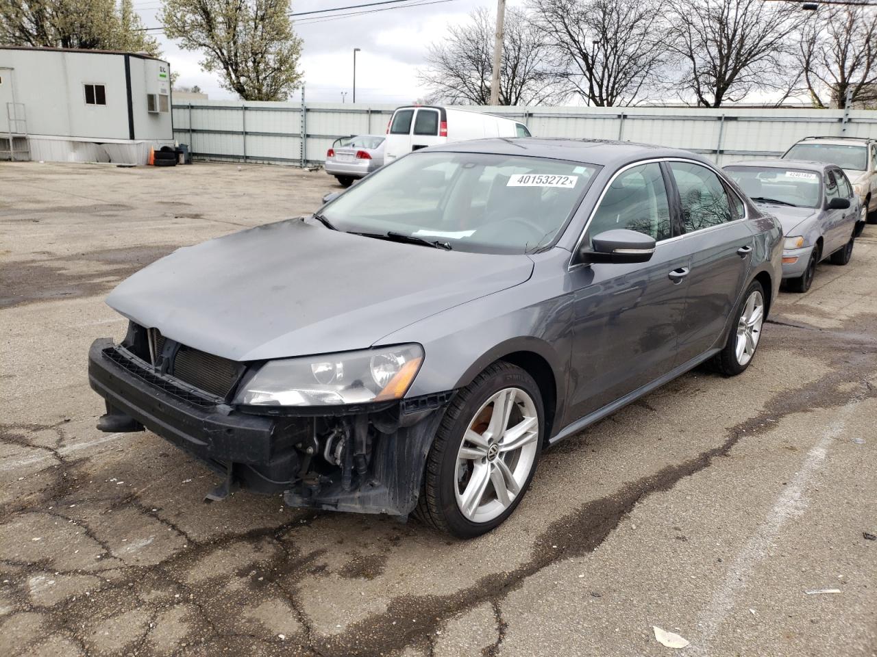 Photo 2 from auction – 2014 VOLKSWAGEN PASSAT SE with VIN 1VWBT7A34EC042336