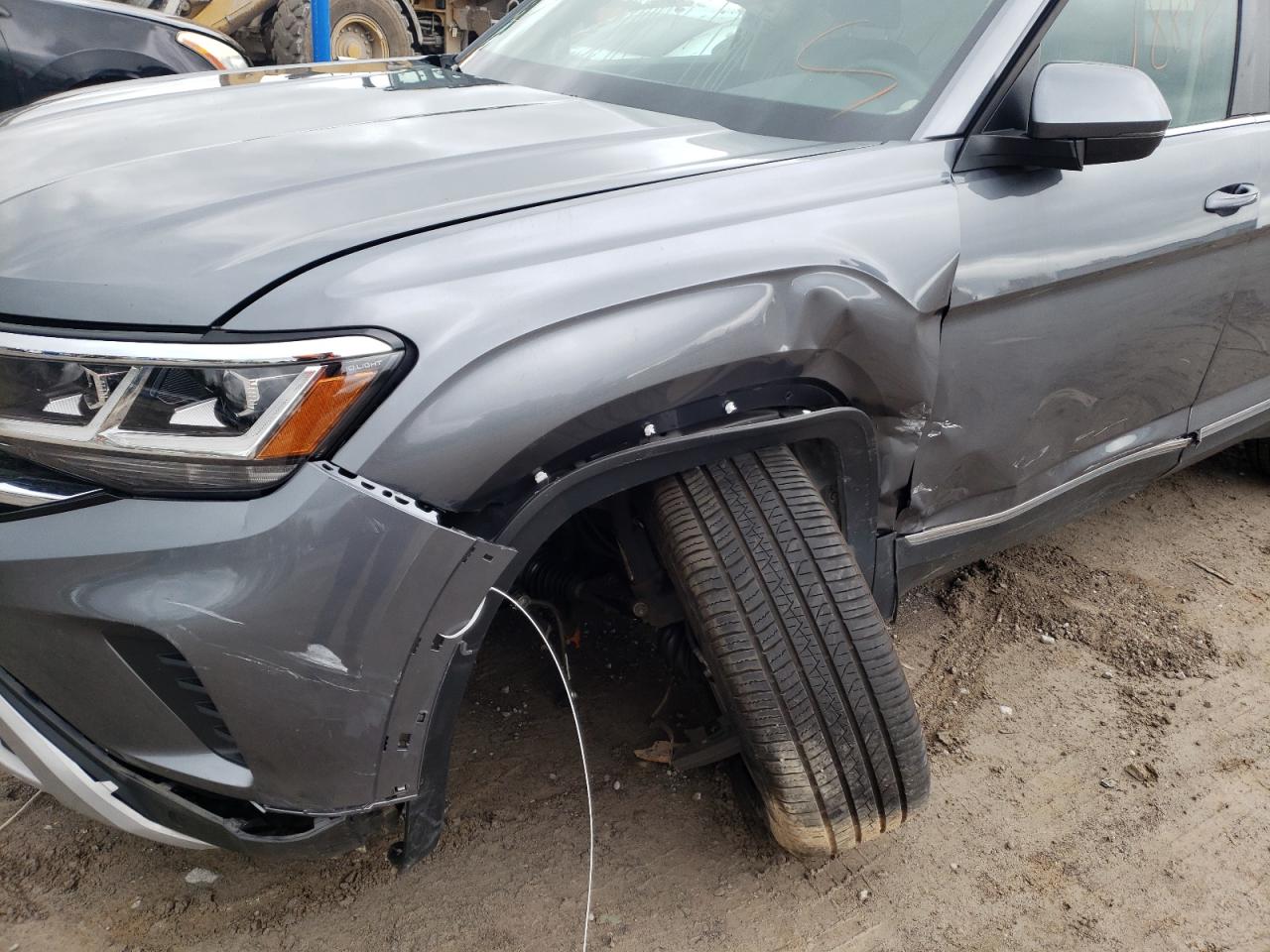 Photo 9 from auction – 2021 VOLKSWAGEN ATLAS SEL with VIN 1V2BR2CA2MC532514