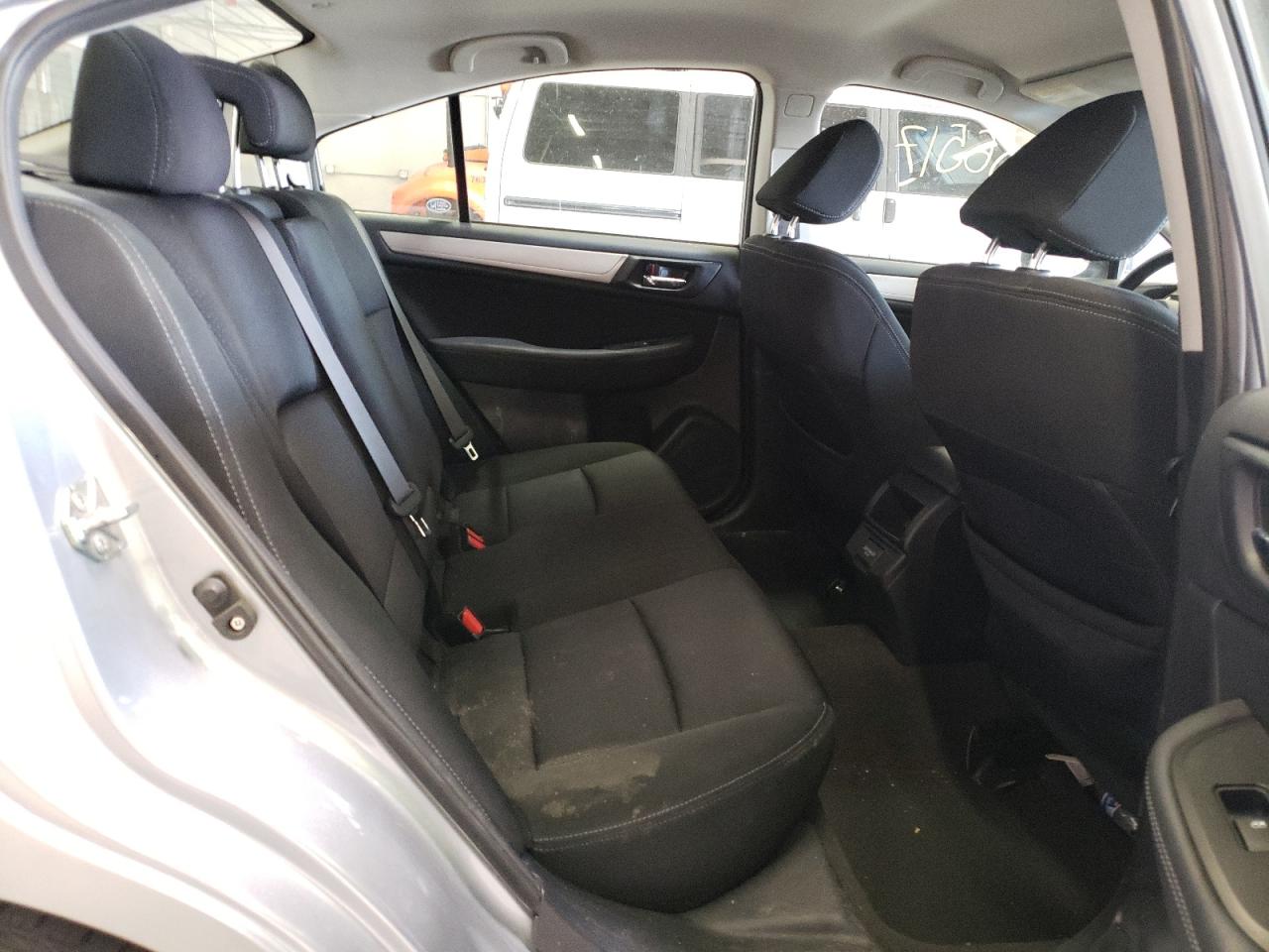 Photo 6 from auction – 2018 SUBARU LEGACY 2.5 with VIN 4S3BNAF67J3039504