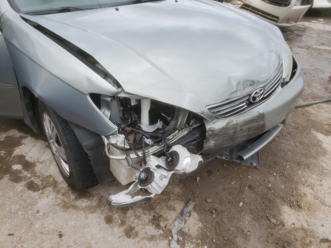 Photo 9 from auction – 2005 TOYOTA CAMRY LE with VIN 4T1BE32K05U554760