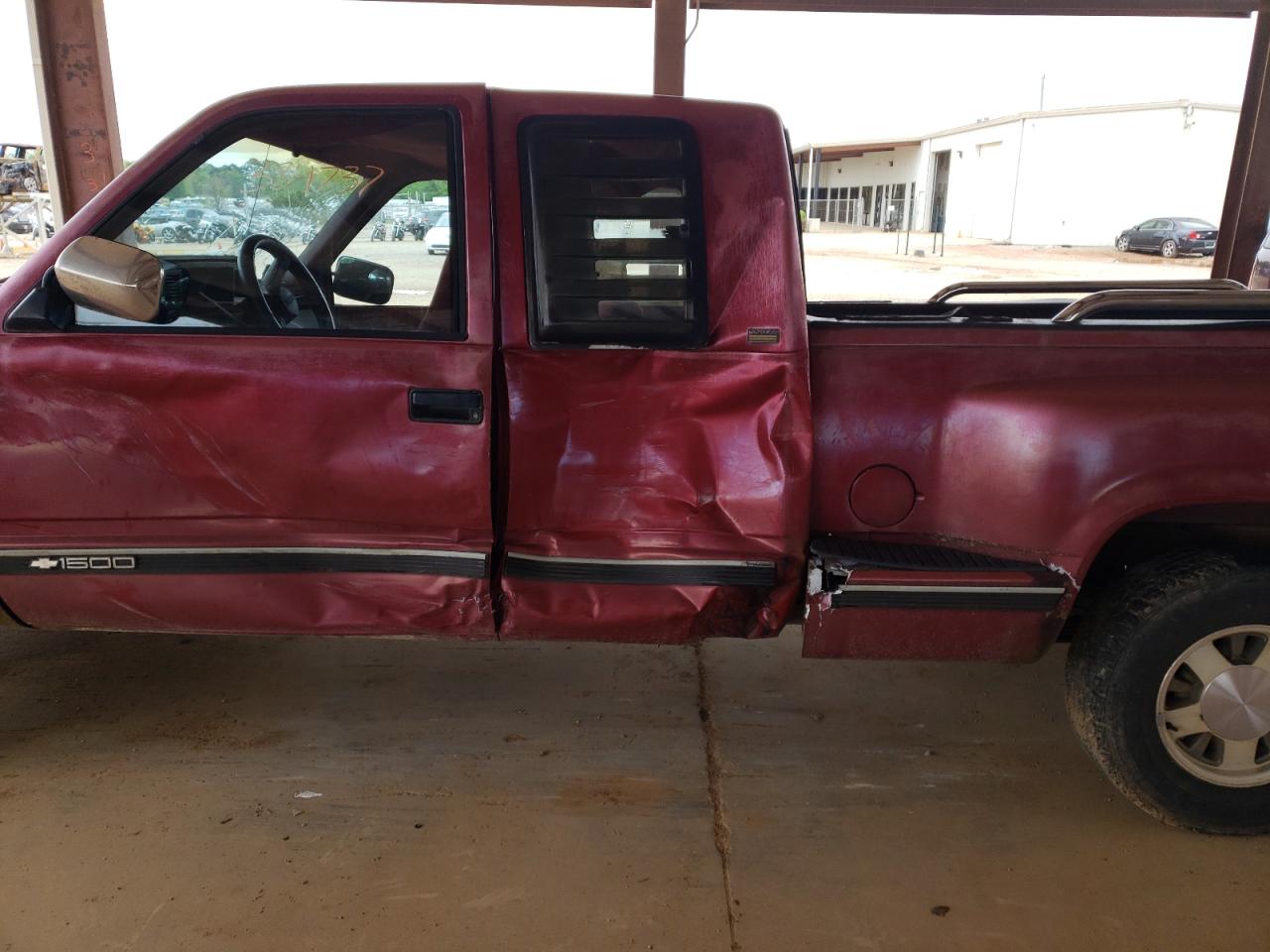 Photo 10 from auction – 1992 CHEVROLET GMT-400 C1 with VIN 2GCEC19K6N1193208