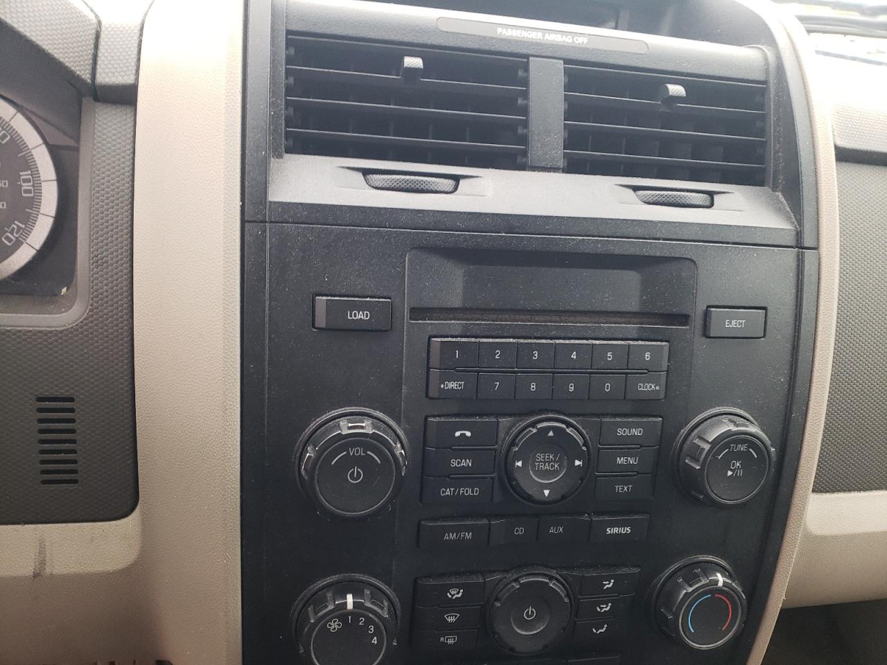 Photo 9 from auction – 2009 FORD ESCAPE XLS with VIN 1FMCU92709KA99836