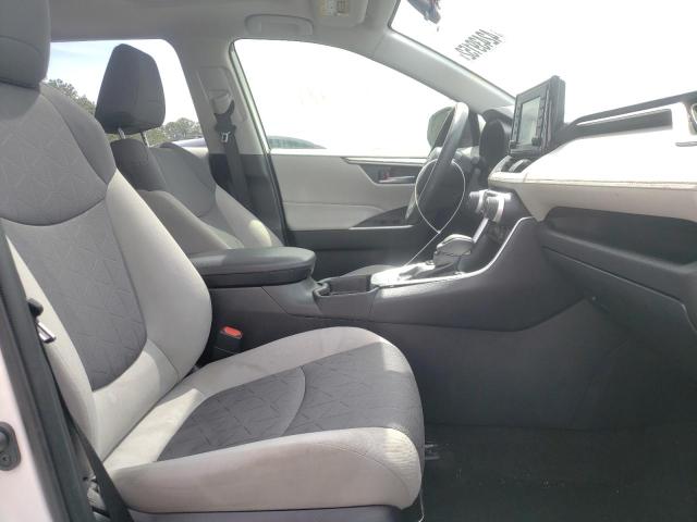 Photo 5 from auction – 2019 TOYOTA RAV4 with VIN JTMW1RFVXKD503707