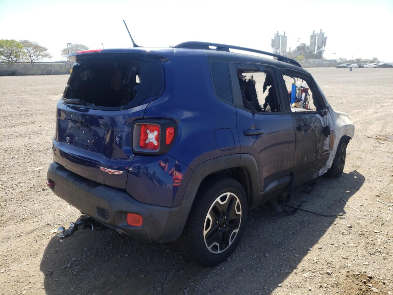 Photo 4 from auction – 2017 JEEP RENEGADE T with VIN ZACCJBCB5HPE77595