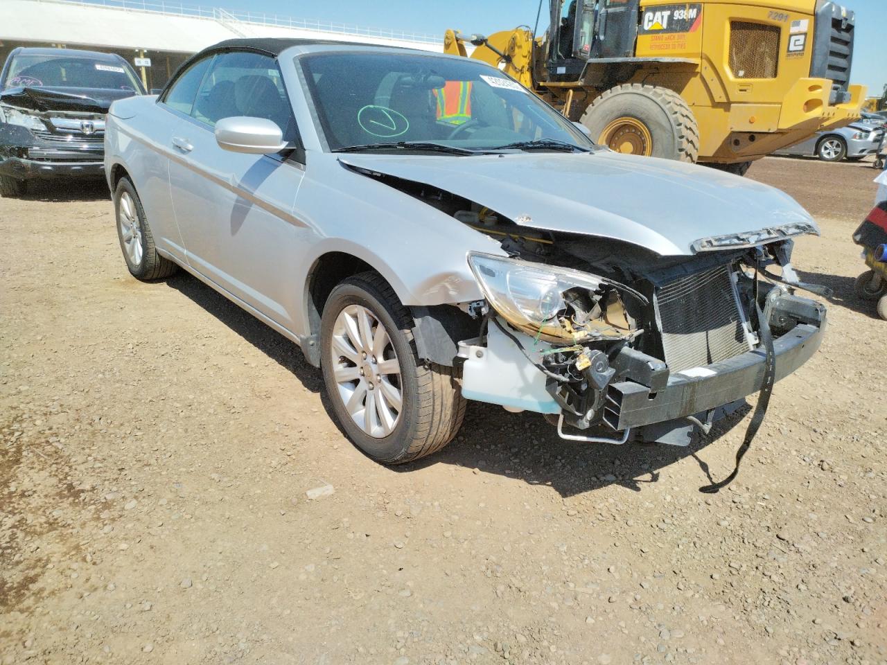 CHRYSLER 200 TOURIN 2012 with VIN 1C3BCBEB0CN119121 - Photo from auction