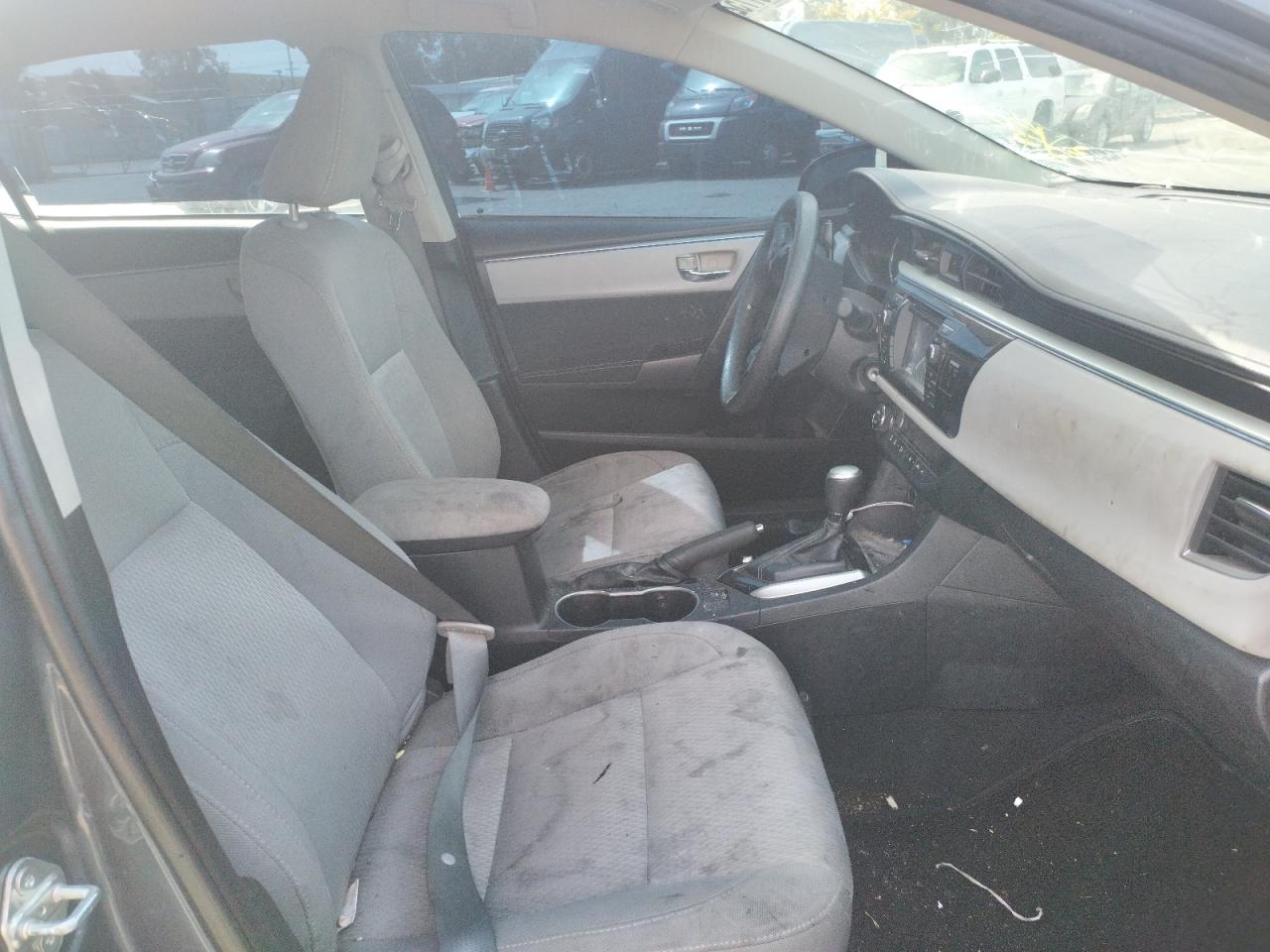Photo 5 from auction – 2014 TOYOTA COROLLA L with VIN 2T1BURHEXEC057420