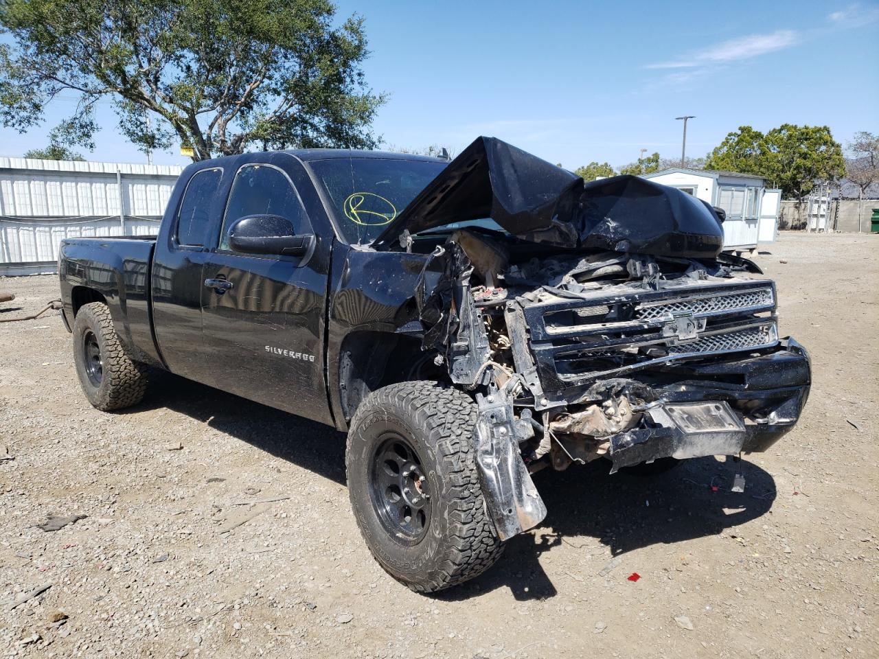 CHEVROLET SILVERADO 2012 with VIN 1GCRKSE79CZ247469 - Photo from auction