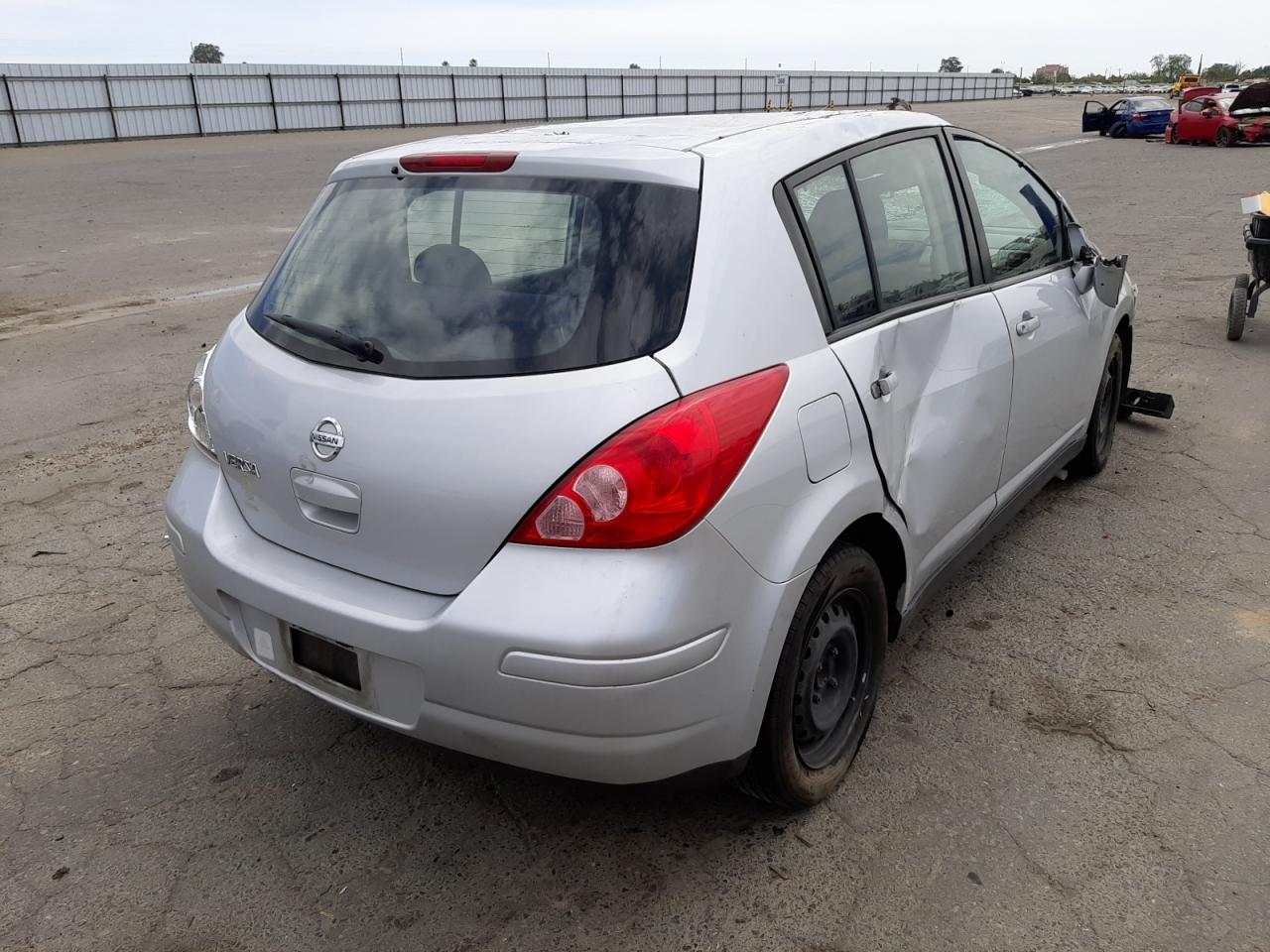 Photo 4 from auction – 2008 NISSAN VERSA S with VIN 3N1BC13EX8L388742