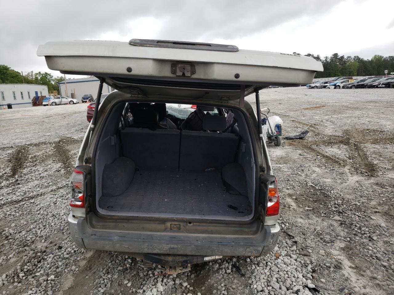 Photo 9 from auction – 2000 TOYOTA 4RUNNER SR with VIN JT3GN86R7Y0159747