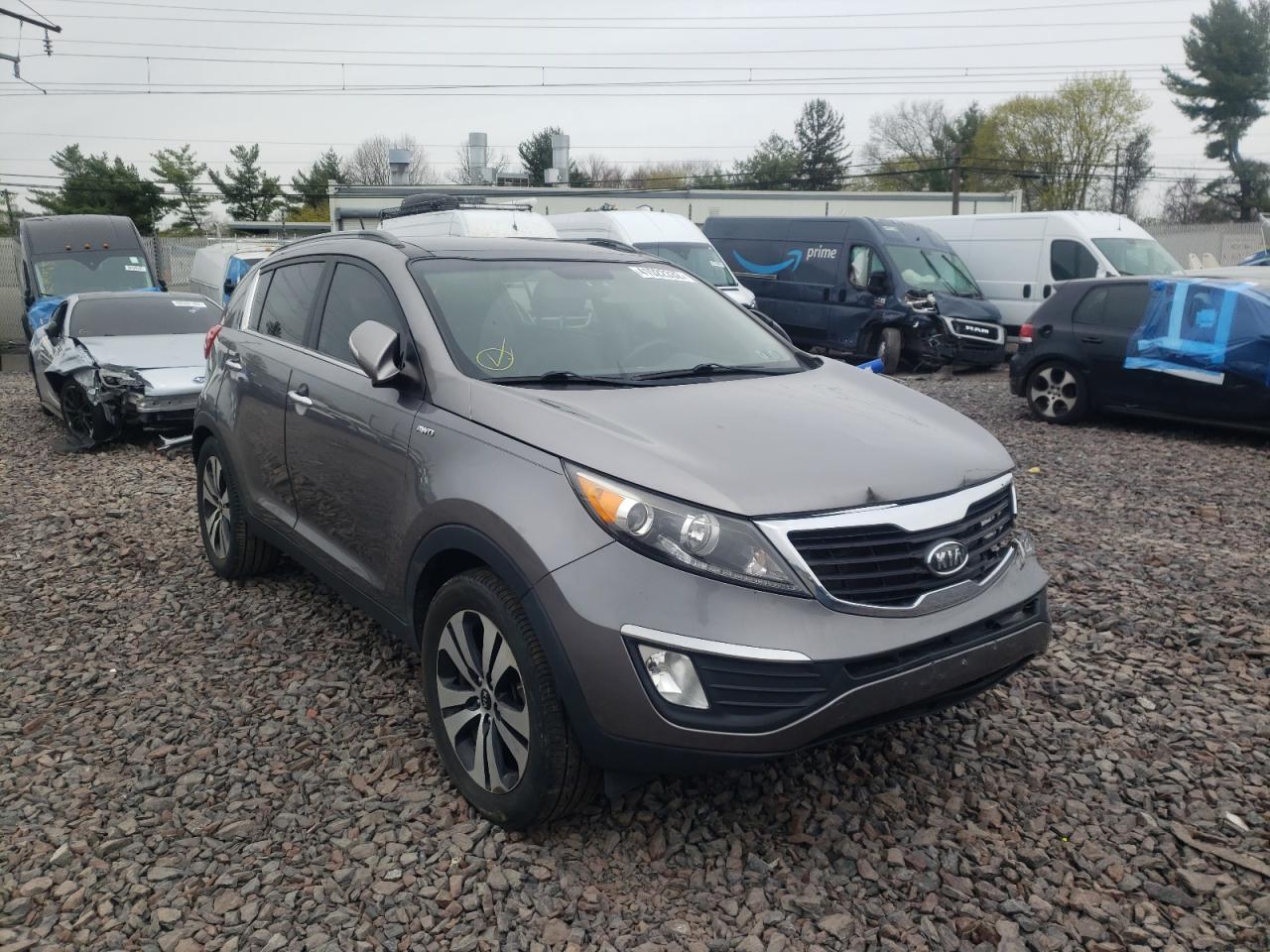 KIA SPORTAGE E 2011 with VIN KNDPCCA26B7083533 - Photo from auction