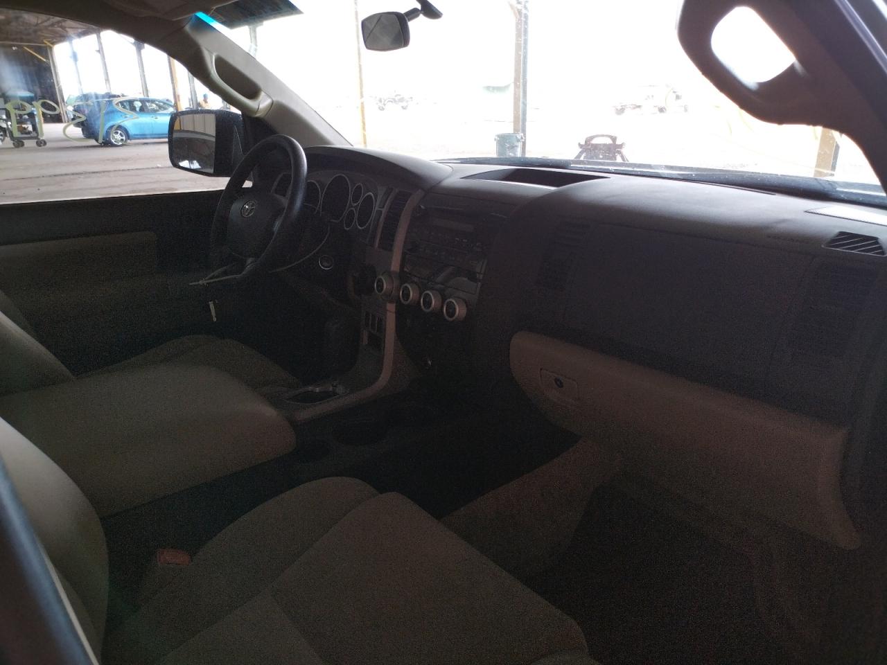 Photo 5 from auction – 2008 TOYOTA SEQUOIA SR with VIN 5TDZY64A98S004188