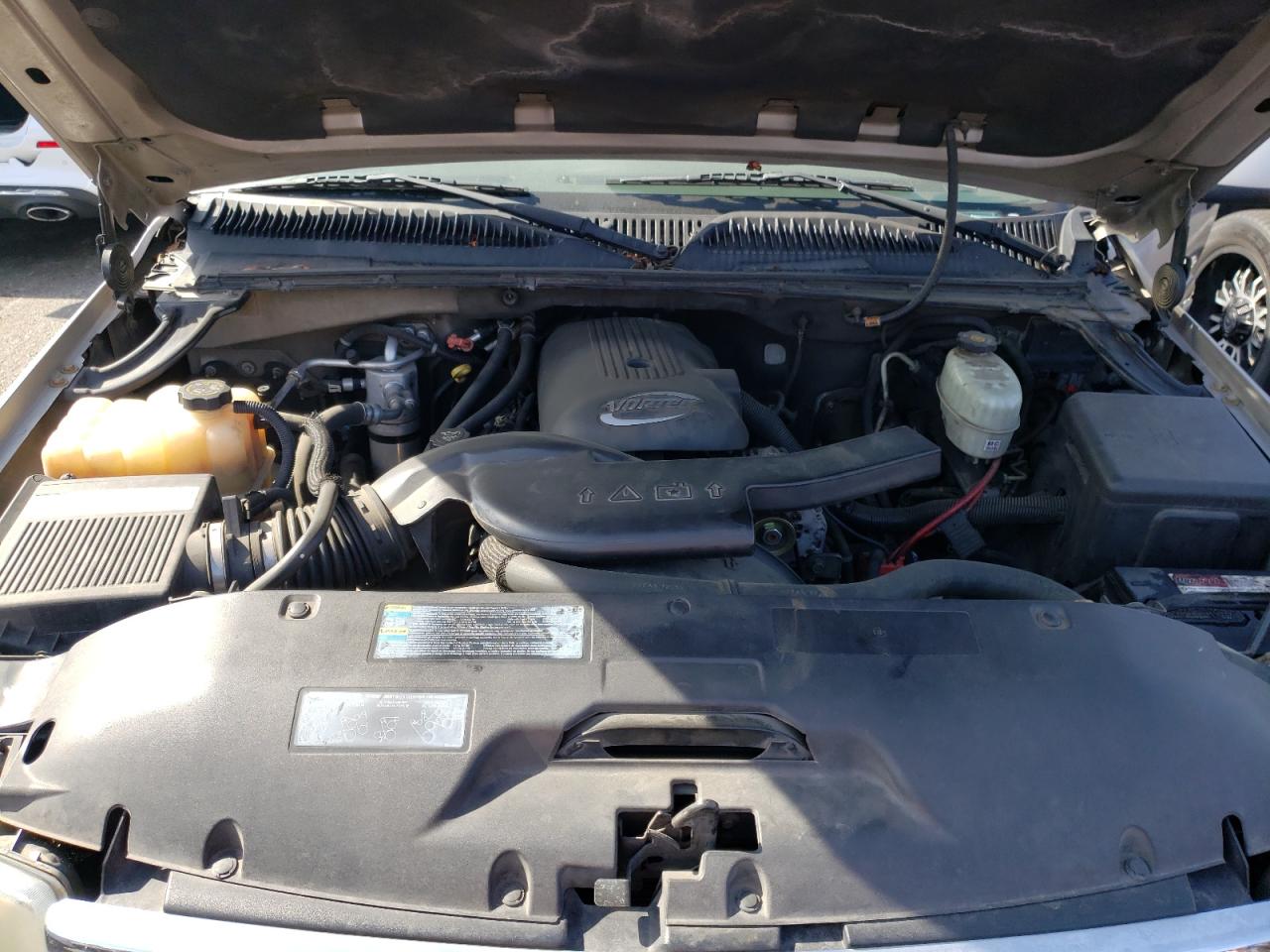 Photo 7 from auction – 2004 GMC YUKON with VIN 1GKEC13V14R285999