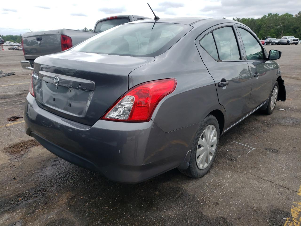 Photo 4 from auction – 2019 NISSAN VERSA S with VIN 3N1CN7AP1KL808658