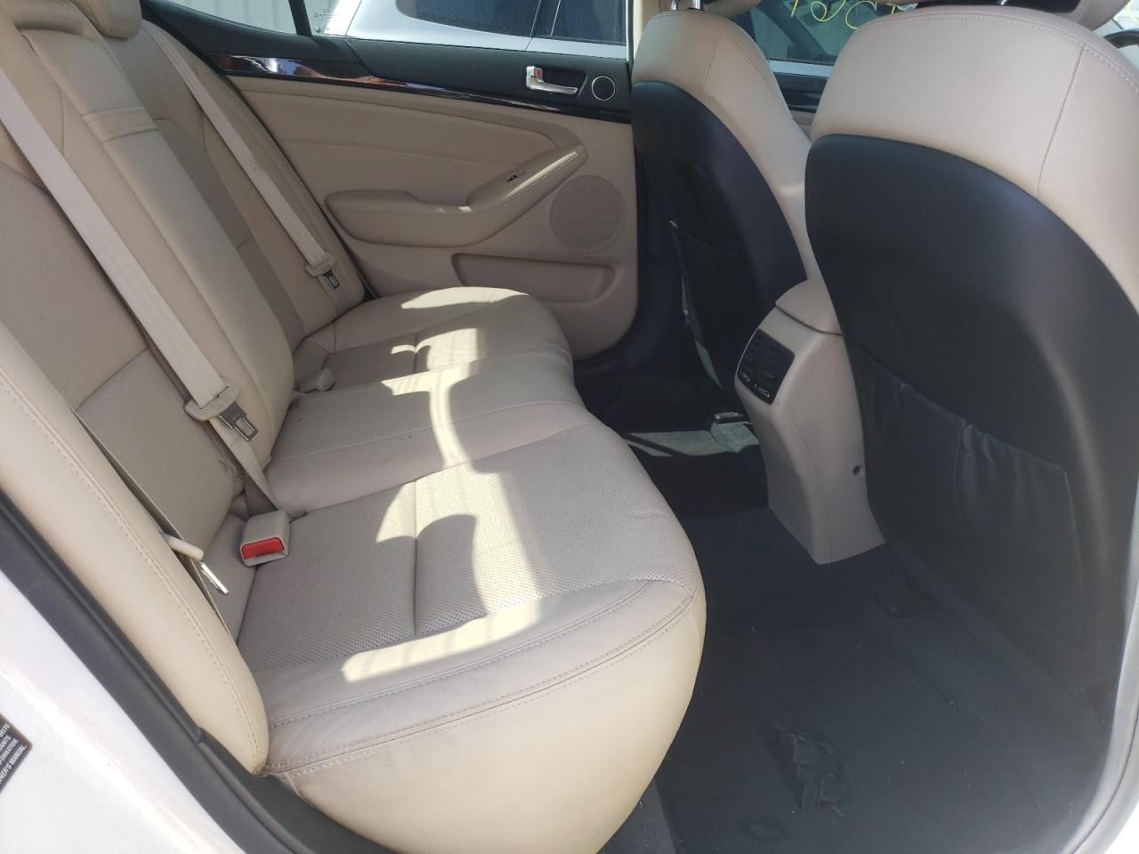 Photo 6 from auction – 2014 KIA CADENZA PR with VIN KNALN4D76E5132281