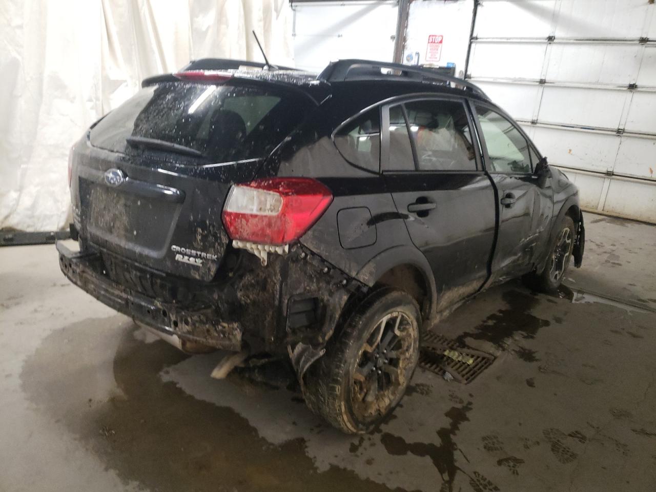 Photo 4 from auction – 2016 SUBARU CROSSTREK with VIN JF2GPABC1G8229422