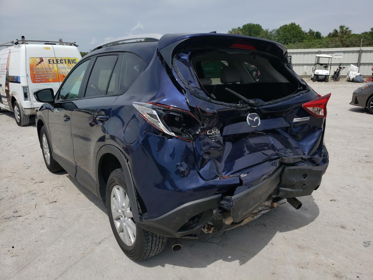 Photo 3 from auction – 2014 MAZDA CX-5 TOURI with VIN JM3KE2CYXE0331979