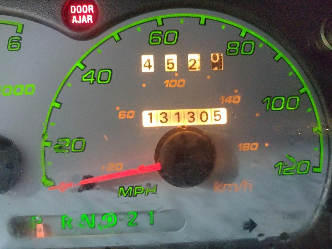 Photo 8 from auction – 2003 FORD EXPLORER S with VIN 1FMZU70E63UA77691