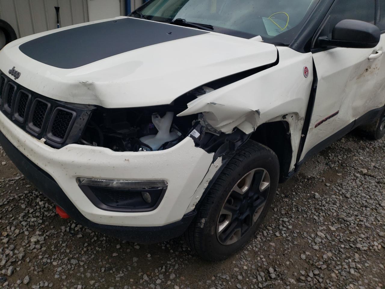 Photo 9 from auction – 2017 JEEP COMPASS TR with VIN 3C4NJDDB1HT689566