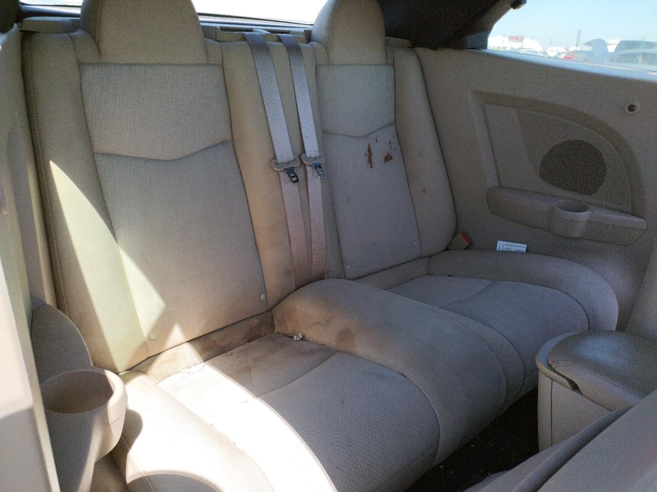 Photo 6 from auction – 2012 CHRYSLER 200 TOURIN with VIN 1C3BCBEB0CN119121