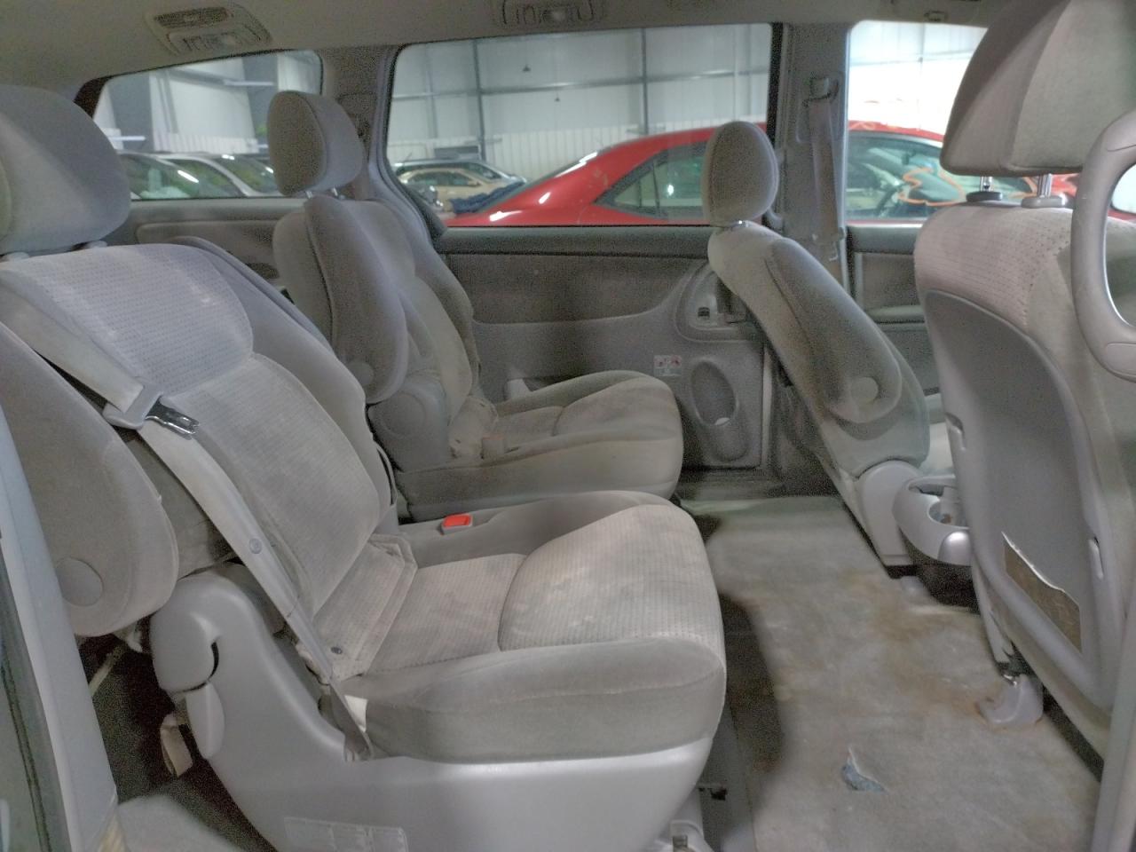 Photo 6 from auction – 2007 TOYOTA SIENNA CE with VIN 5TDZK23C97S093188