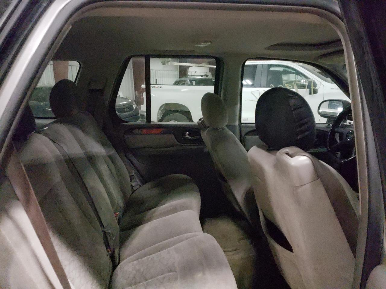 Photo 6 from auction – 2006 GMC ENVOY with VIN 1GKDT13SX62320939