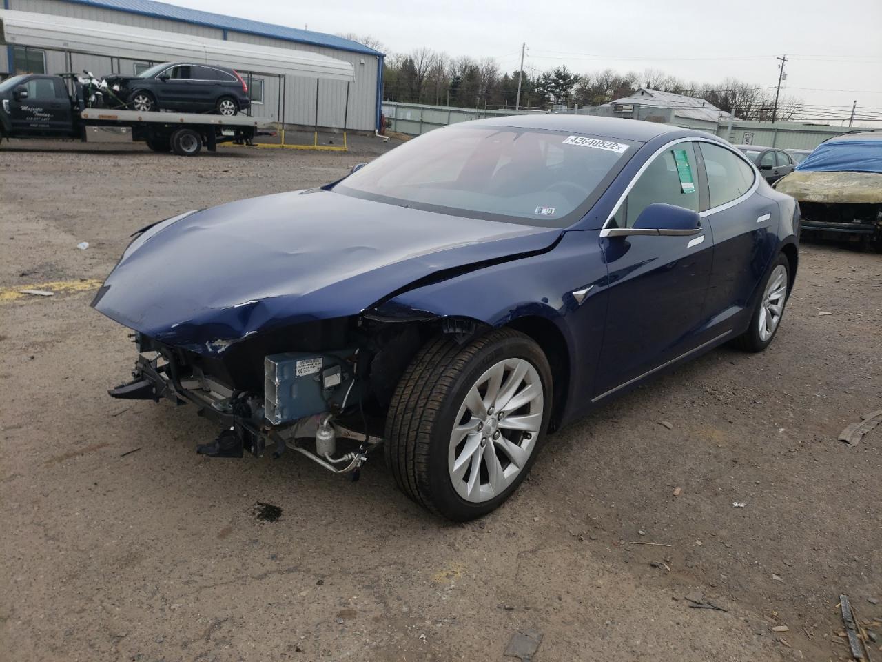 Photo 2 from auction – 2017 TESLA MODEL S with VIN 5YJSA1E22HF193996
