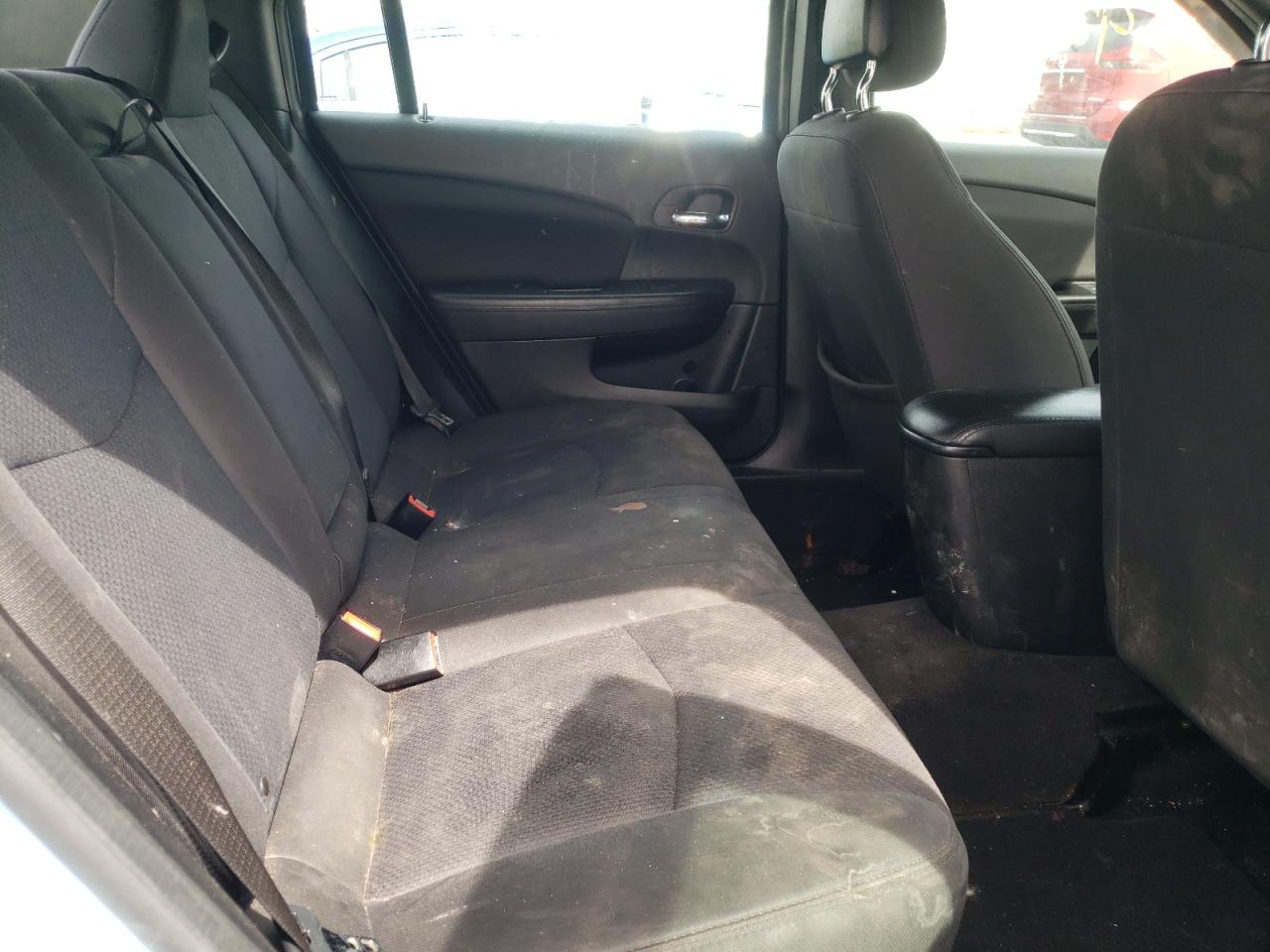Photo 6 from auction – 2013 CHRYSLER 200 TOURIN with VIN 1C3CCBBBXDN542038