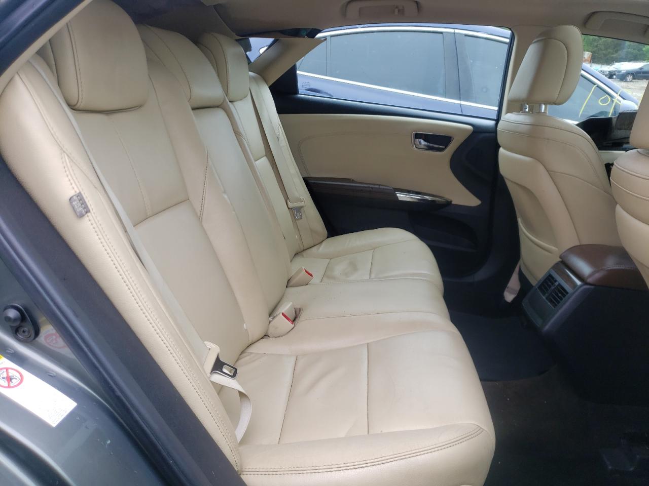 Photo 6 from auction – 2013 TOYOTA AVALON HYB with VIN 4T1BD1EBXDU014382
