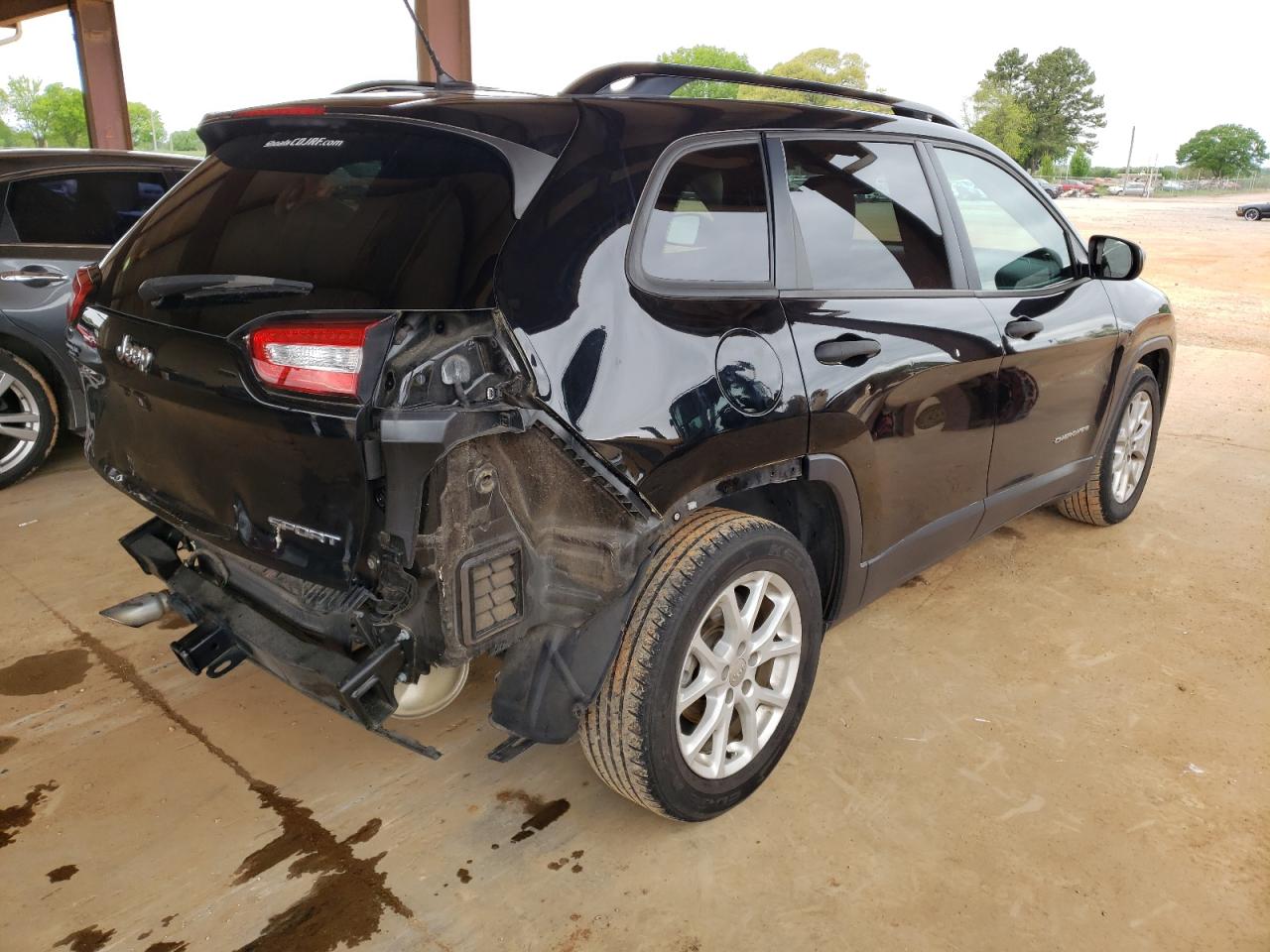 Photo 4 from auction – 2017 JEEP CHEROKEE S with VIN 1C4PJLAB5HW613799
