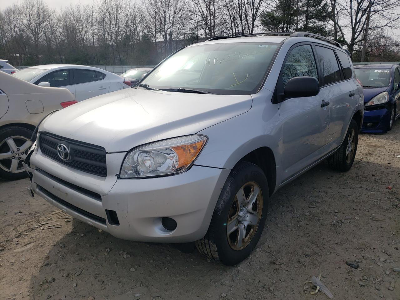 Photo 2 from auction – 2007 TOYOTA RAV4 with VIN JTMBD33V676035834