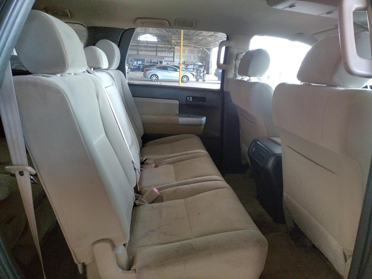 Photo 6 from auction – 2008 TOYOTA SEQUOIA SR with VIN 5TDZY64A98S004188
